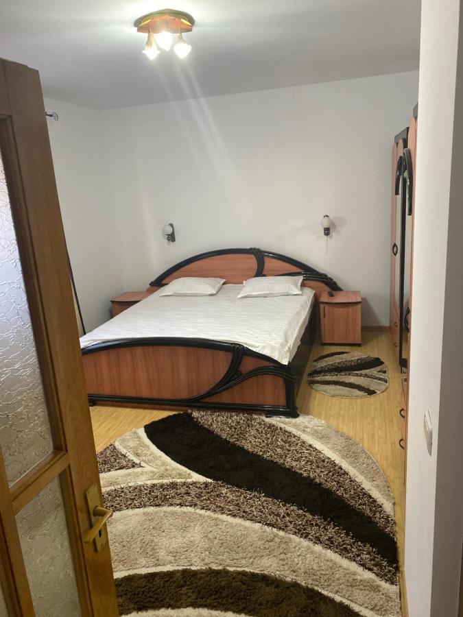 Casa Cu Flori Moisei Hotell Eksteriør bilde